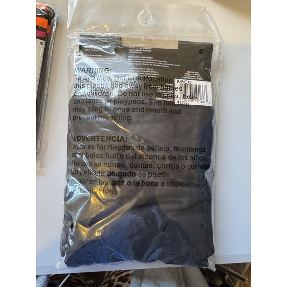 Halloween Black Cape Costume, 36 Inches Long, Childs - Picture 2 of 2